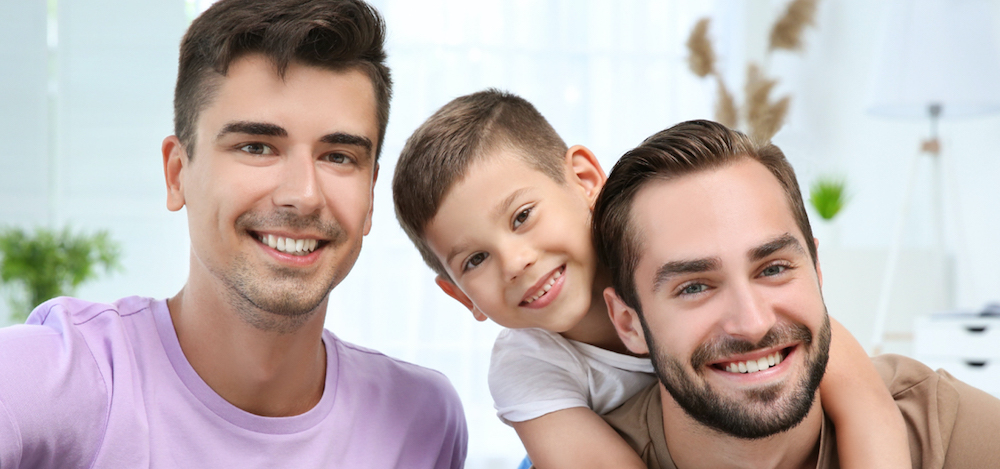 image of a smiling family